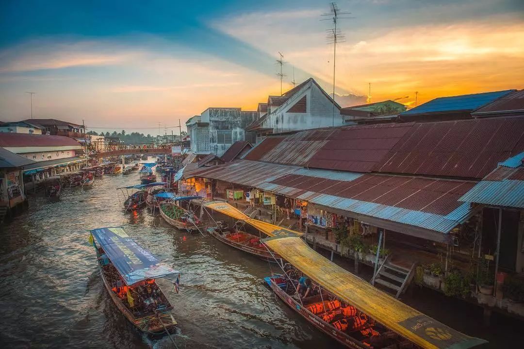 曼谷特色夜市水上市场 你去过几家 浪迹东南亚 泰国夜生活红灯区 越南暗黑团夜生活红灯区老司机